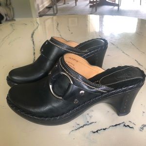 Frye black leather clogs